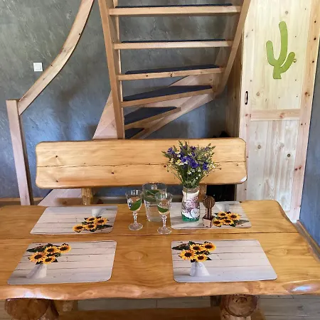 Kaktus Holiday home *